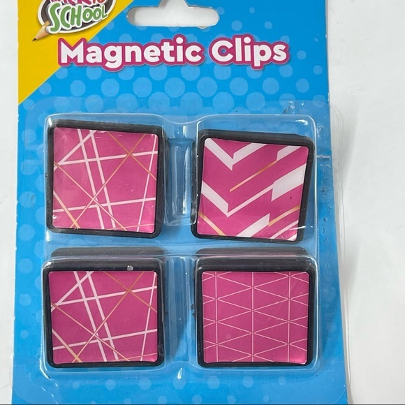 NIB! 4 Pack! Pink Striped Magnetic Clips by Back To School - Picture 2 of 6